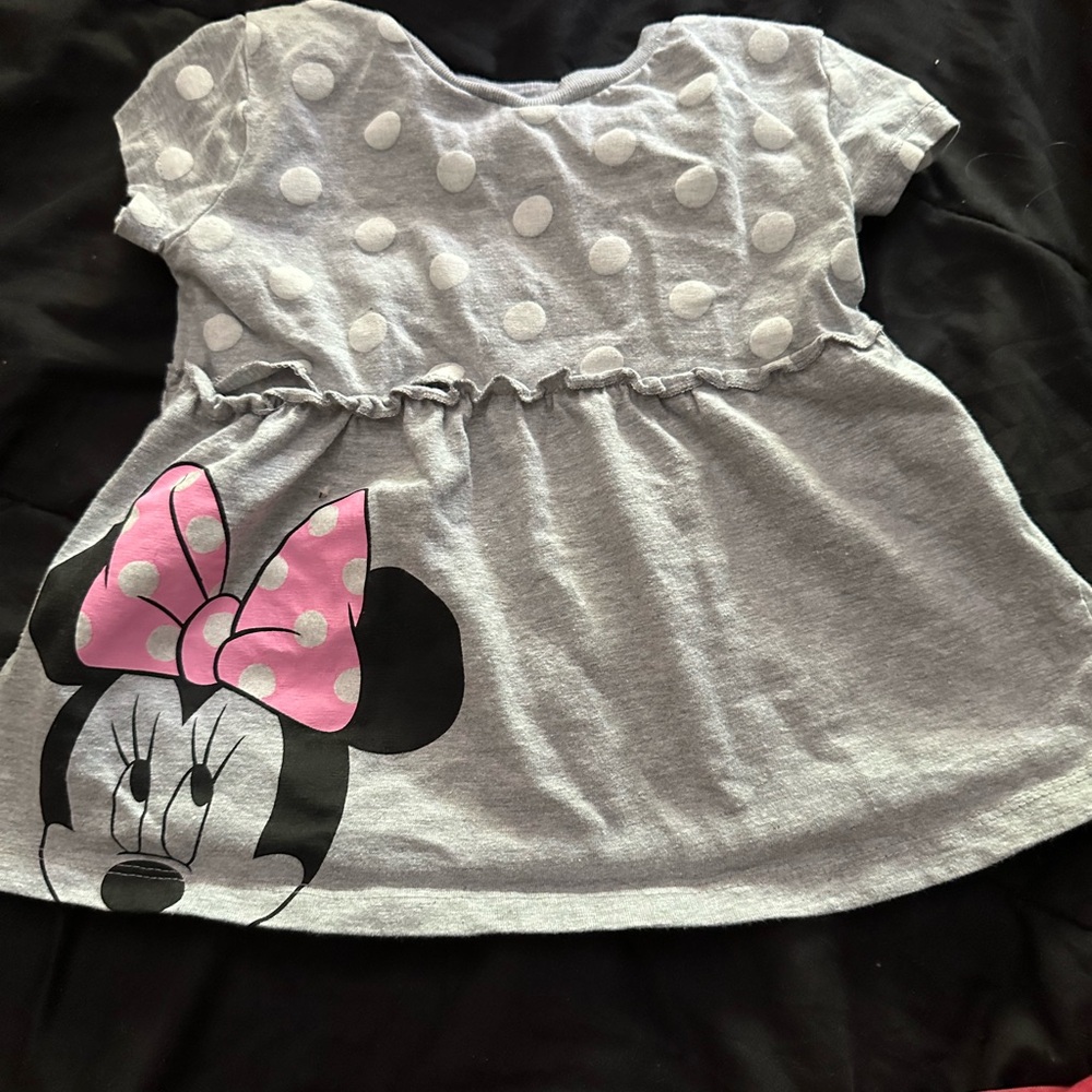 Minnie Mouse shirt